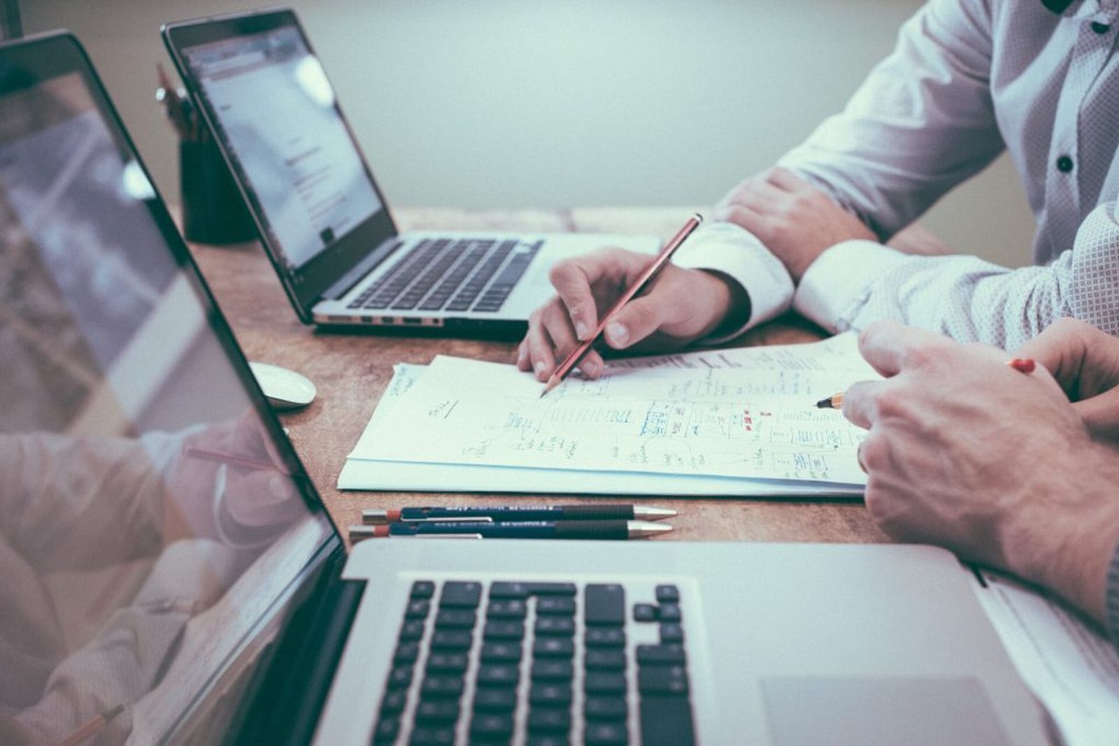 How I landed my first job in UX